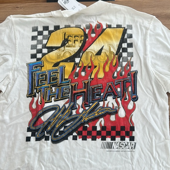 NWT Abercrombie White and Red Jeff Gordon Racing Tee Short Sleeve SUPER soft - Picture 2 of 3
